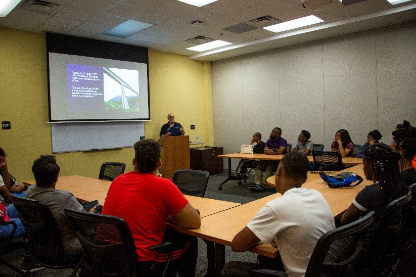 Summer High School Transportation Institute at VTTI